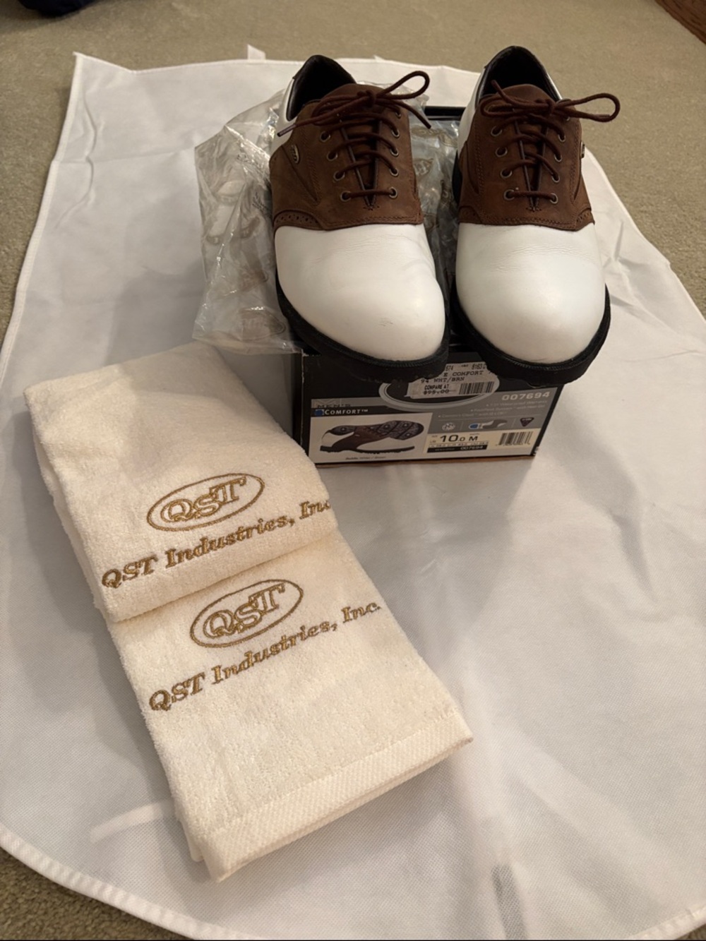 Etonic-Ground Control, Two-Tone Saddle Shoes in White and Brown, size 10 M